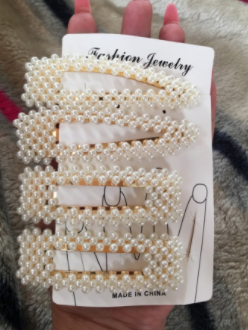 Pearl Hair Clips - 90's Inspired